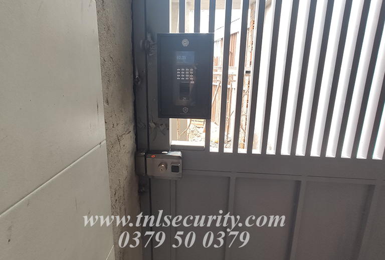 lap-khoa-cua-dien-tu-cho-day-nha-tro-tai-thu-duc